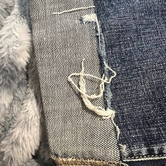 Maurices Kancan Dark Wash Straight Leg Blue Distressed Jeans Size 28 - Picture 5 of 9